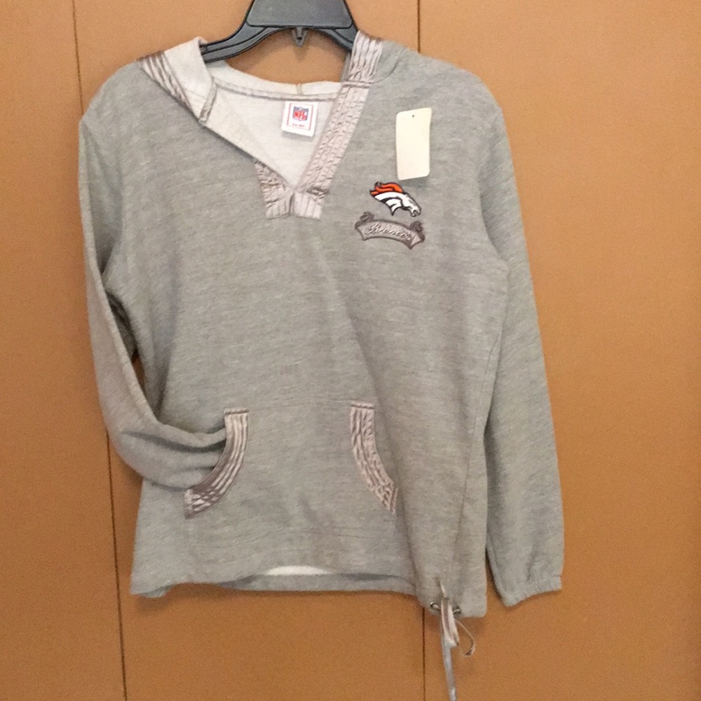 Denver BRONCOS  Lightweight hooded sweatshirt sz-L